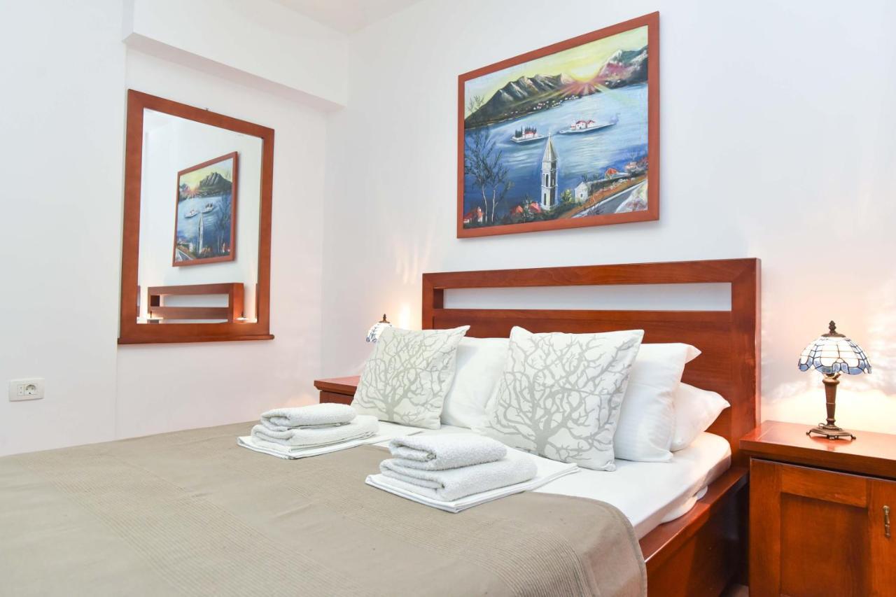 Apartments Adok Budva Eksteriør billede
