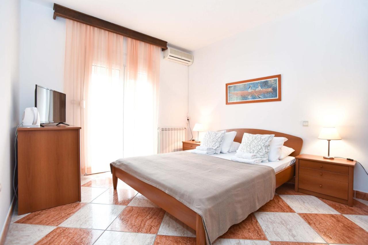 Apartments Adok Budva Eksteriør billede