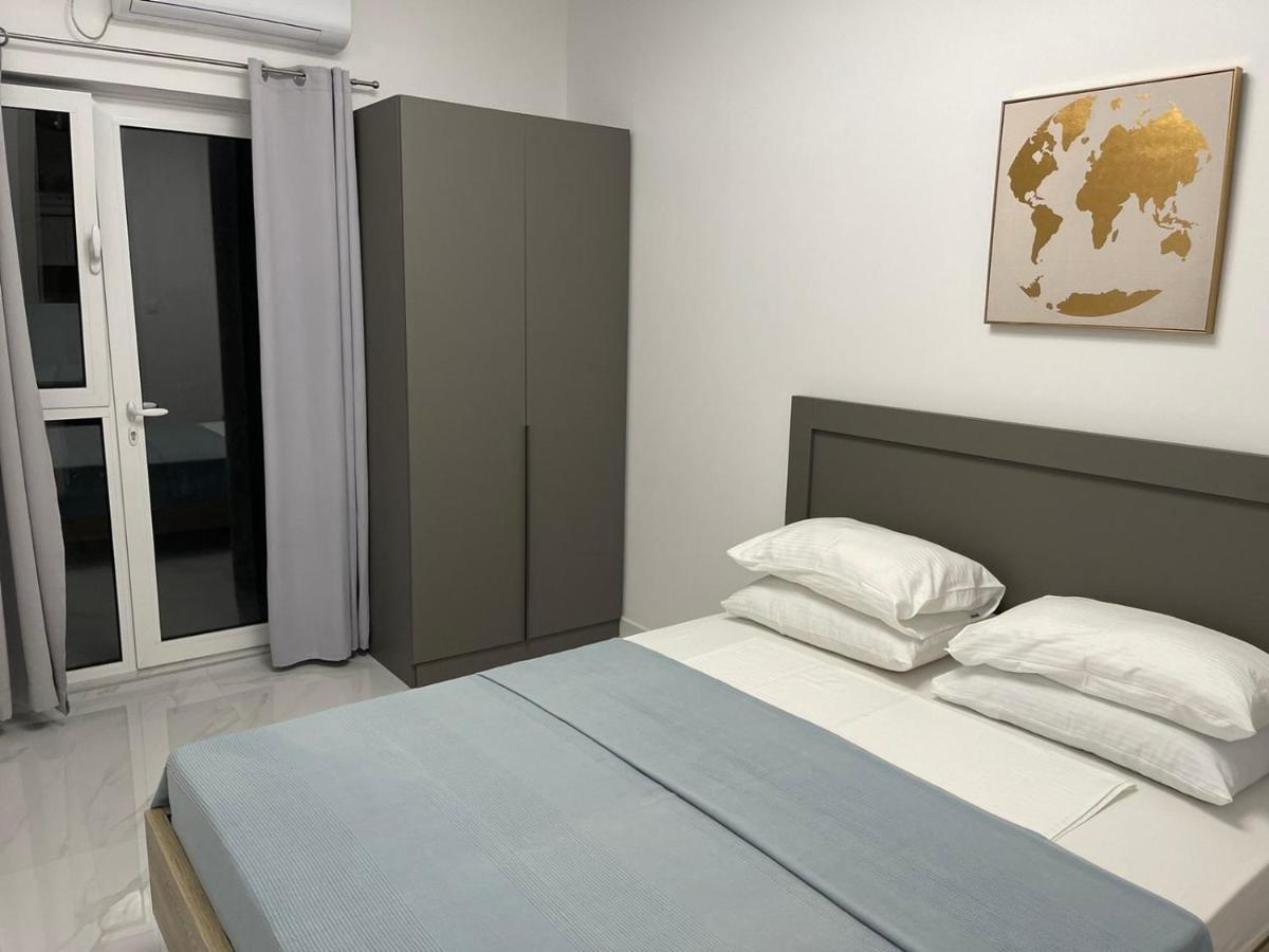 Apartments Adok Budva Eksteriør billede