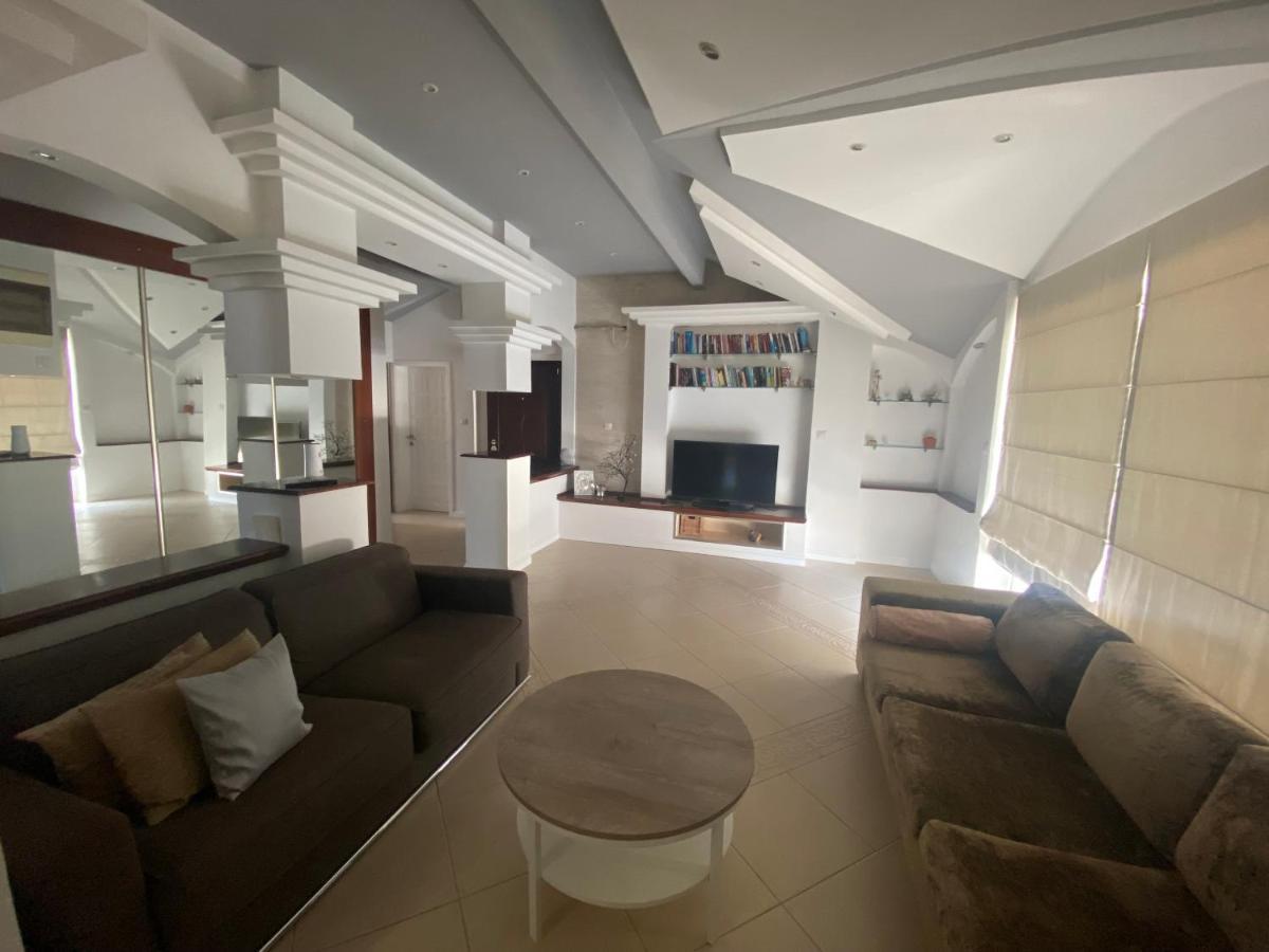 Apartments Adok Budva Eksteriør billede